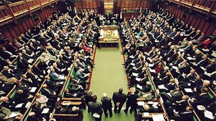MPs back government over Iran