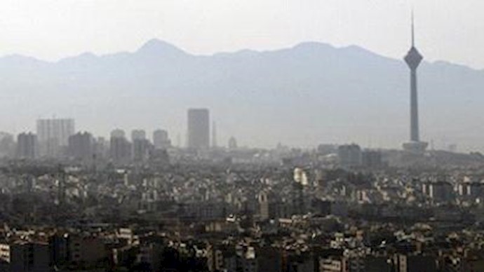 Iran elections underscore split between leaders, middle class