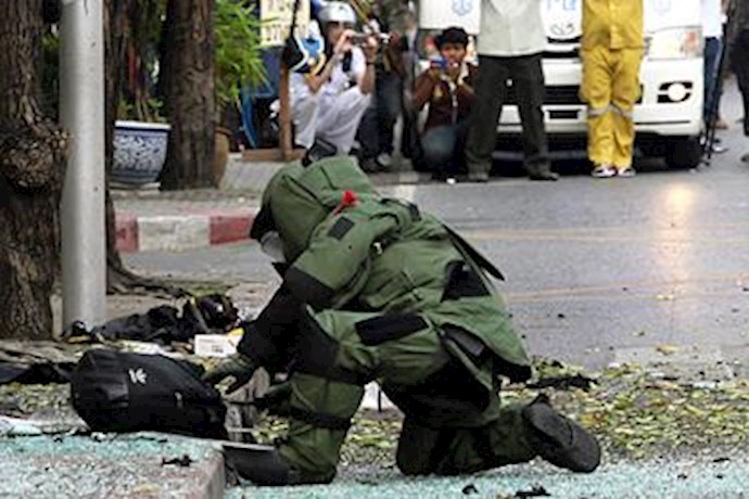 Bangkok says explosives expert among suspects in bomb plot