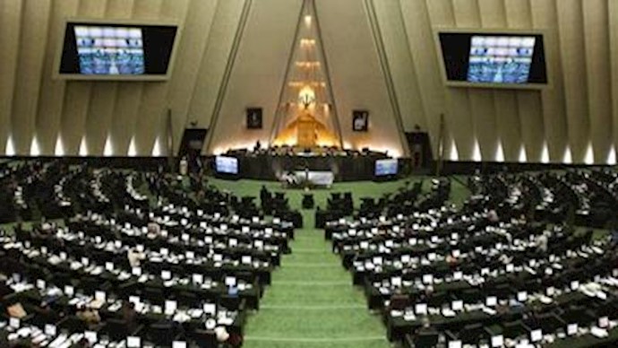 Iran’s parliament questions President Ahmadinejad