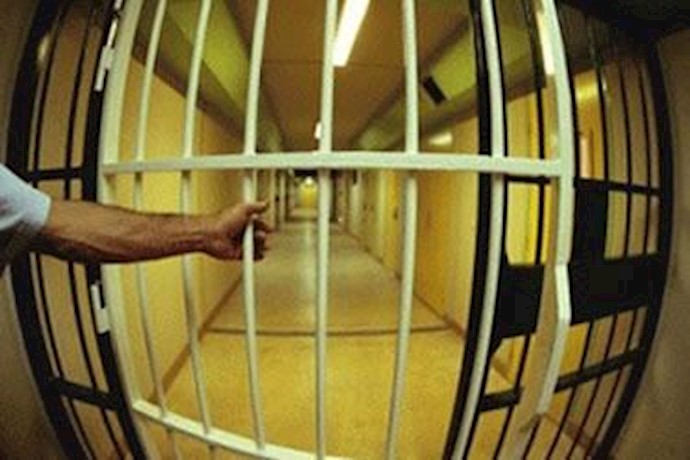 Prominent Iranian translator on hunger strike