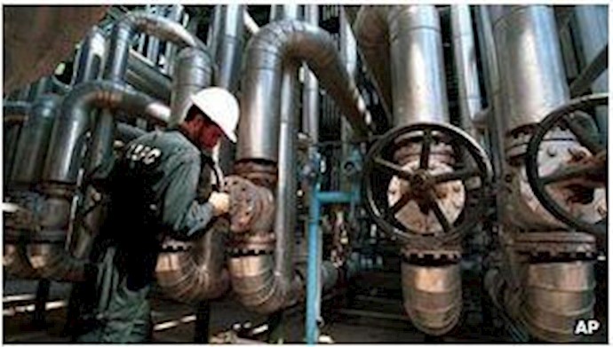 Iran’s oil facilities hit by cyberattack