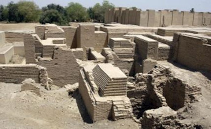 Battle in Iraq pits oil against antiquities