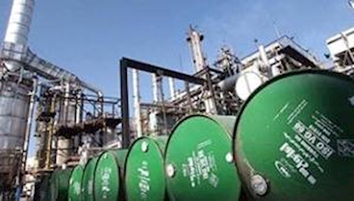 Singapore cuts back on Iranian oil