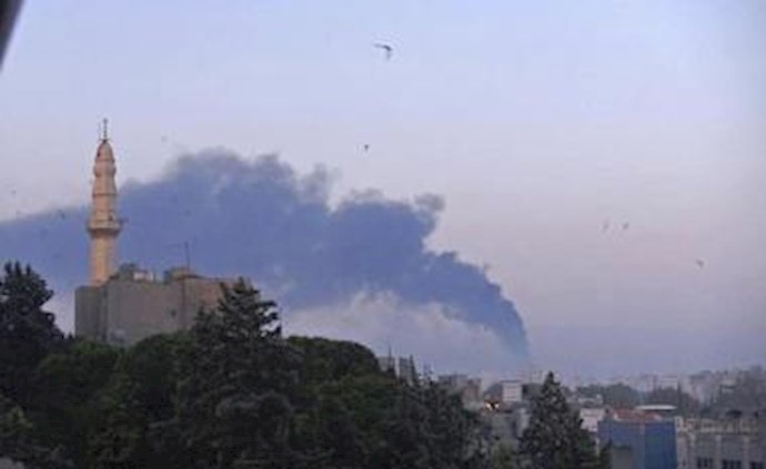 Syrian troops pound Homs and Qusayr: sources