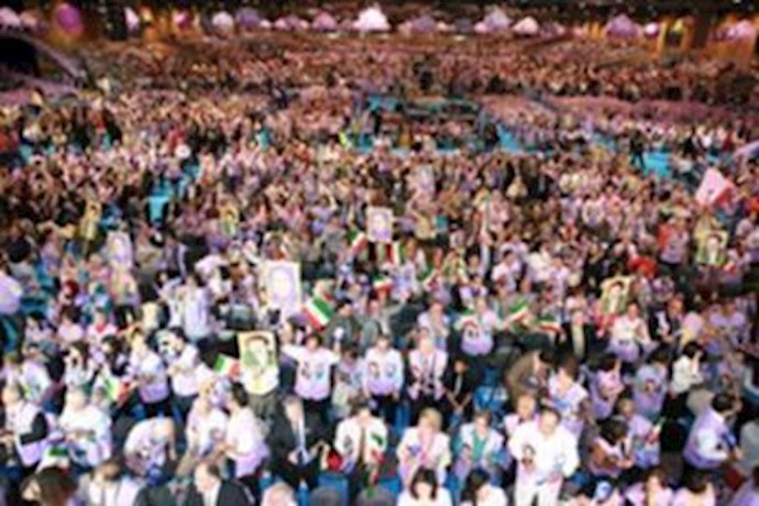 Massive Paris protest calls for toppling of Iranian regime
