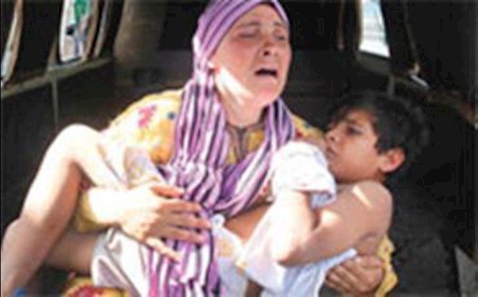 killing at least 35 people in one of the biggest bombardments, Assad forces renew Homs assault