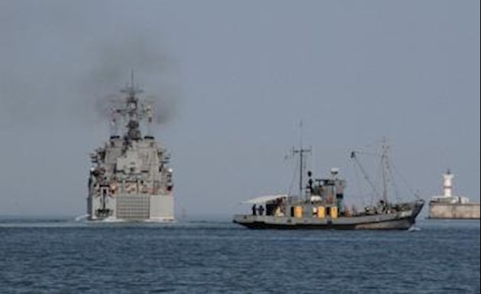 Russia sends warships to Syria, U.S. sees no cause for concern