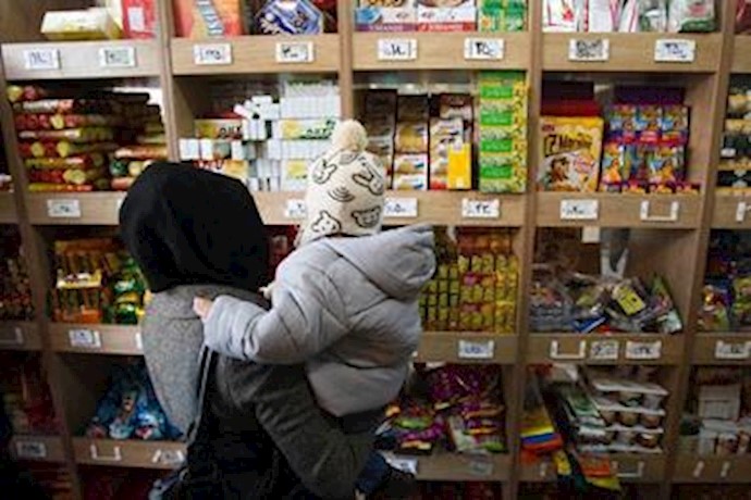 Dairy products in Iran rises once again in continuing currency crisis