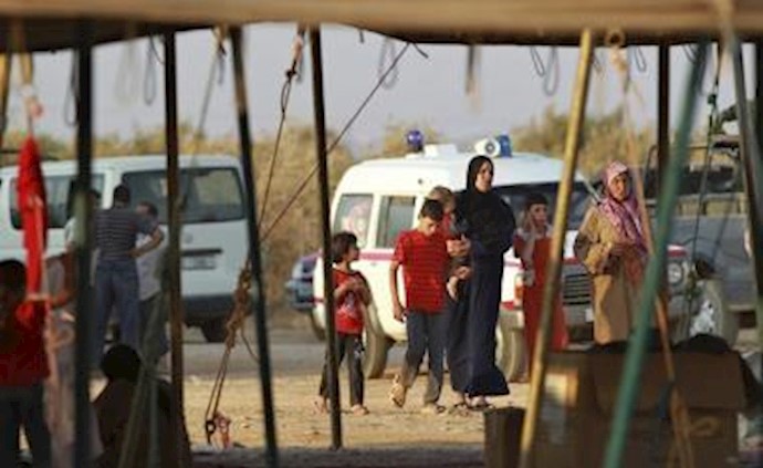 Around five hundreds Syrians cross into Turkey