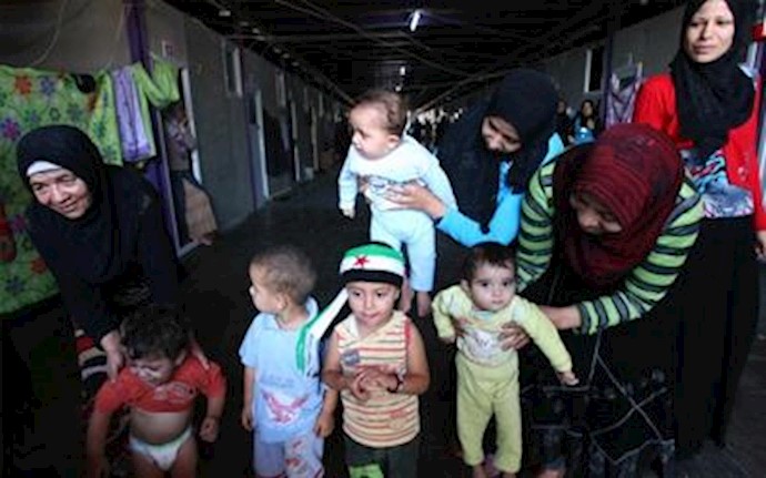 Desperate Syrians cross a hazardous border to Turkey
