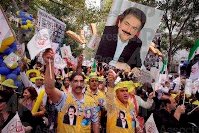 Thousands protest near United Nations