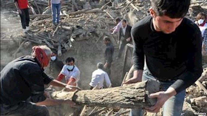Mullahs’ claim PMOI members were among those arrested after rushing to help recent quake survivors