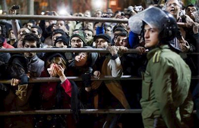 Iran Resorts to Hangings in Public to Cut Crime