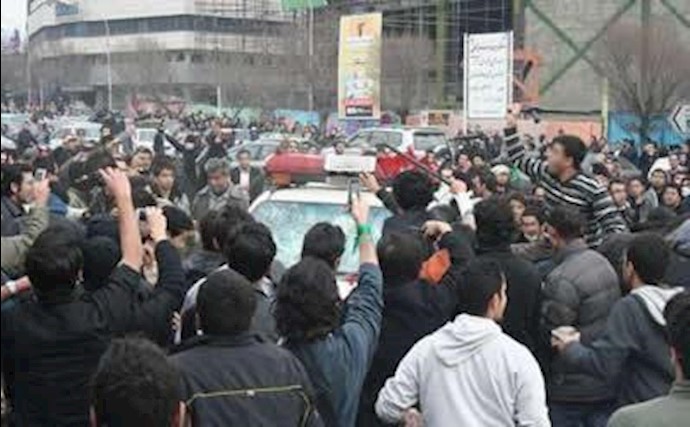 Reports of increasing protests across Iran
