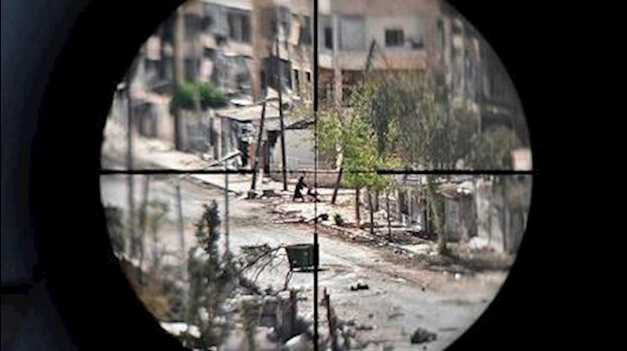 Syria snipers targeted pregnant women, says British surgeon Syria snipers targeted pregnant women, says British surgeon