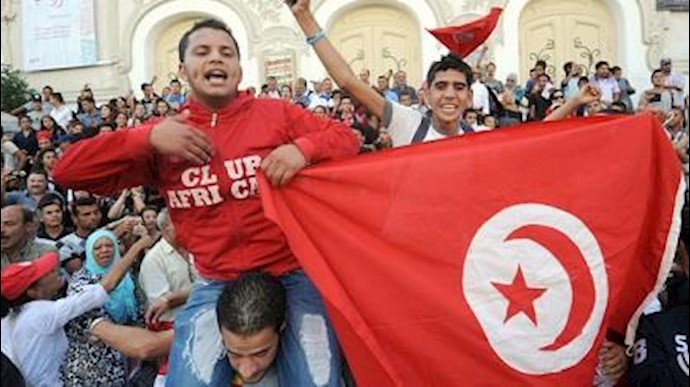 Tunisian opposition vows more protests, prepares to respond to PM