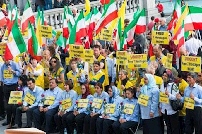 Iraq: 25 Iranian dissidents on hunger strike in Camp Liberty put under medical care Iraq: 25 Iranian dissidents on hunger strike in Camp Liberty put under medical care