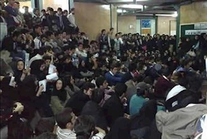Iran: Student protests at ‘oppression and poor facilities’ mount