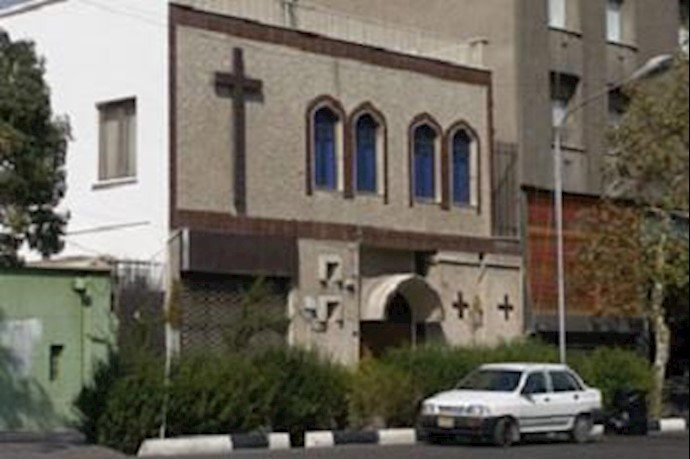 Iran: Four Christians sentenced to 80 lashes for drinking communion wine