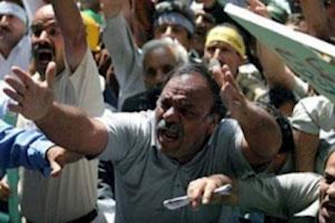Iran: More workers laid-off and salaries unpaid