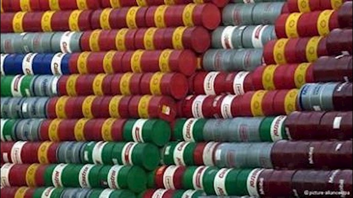 Iran providing free crude oil to Assad Iran providing free crude oil to Assad