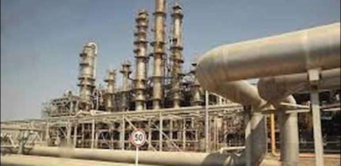 Rouhani’s budget relies on oil 70% more than Ahmadinejad’s tenure