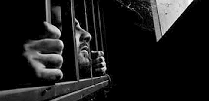 Increasing pressure on hunger striking political prisoners by the Iranian prison guards