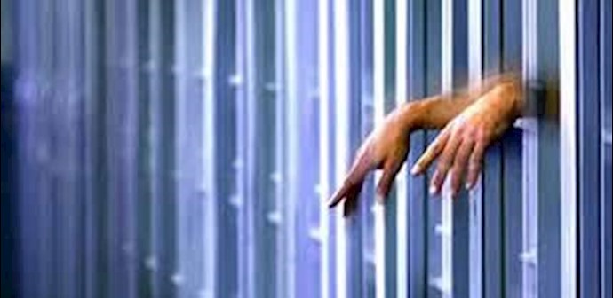Hunger strikes in Iran Prisons continue Hunger strikes in Iran Prisons continue