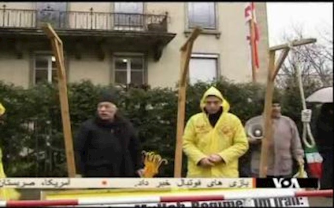 Iranians in Germany protest Salehi visit