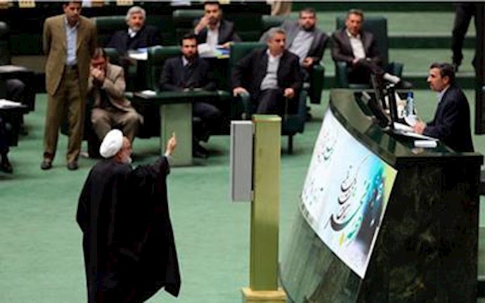 Mahmoud Ahmadinejad issues challenge to Ayatollah Ali Khamenei