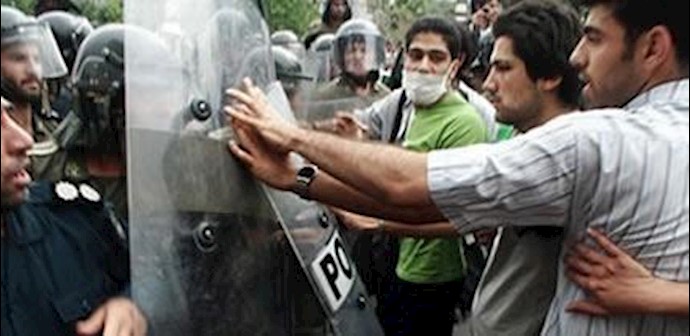 Strikes, protests clashes reported in Iran cities
