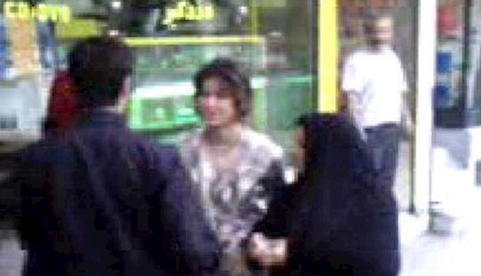 Iran: A young woman resisted harassment by a Basij militant in Tehran