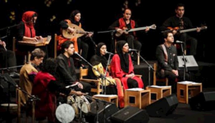 Iran: Female musicians and singers are threatened