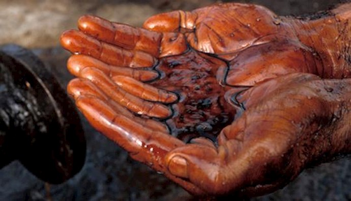 Iran economy will suffer greatly by plunging Oil prices