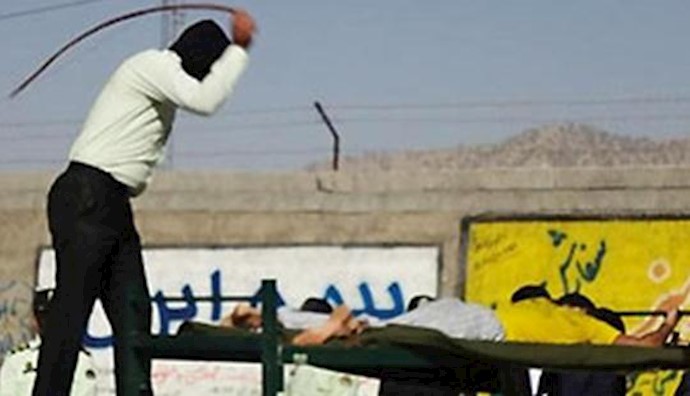 Iran: Four men were whipped in public for “mischief”