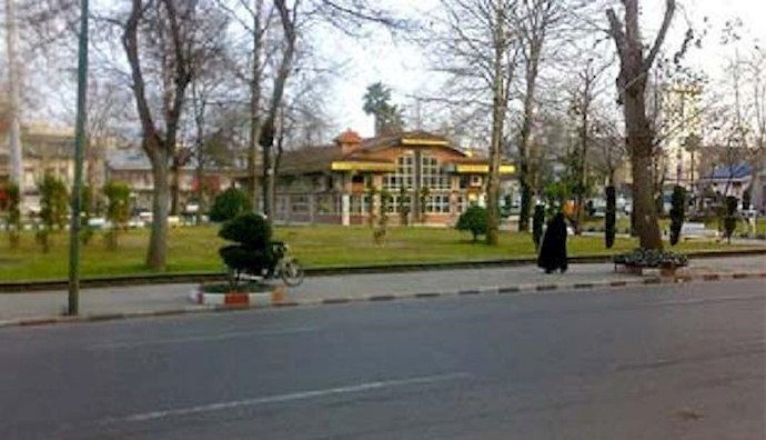 Iran: “death to the dictator” Rasht people of shout
