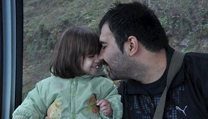 Iran: More than 10 months in detention, a web logger is sentenced to death
