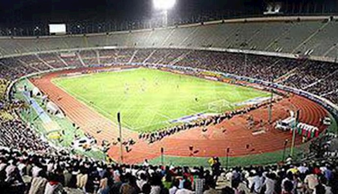 Iran: Clashes between football fans and oppressive forces