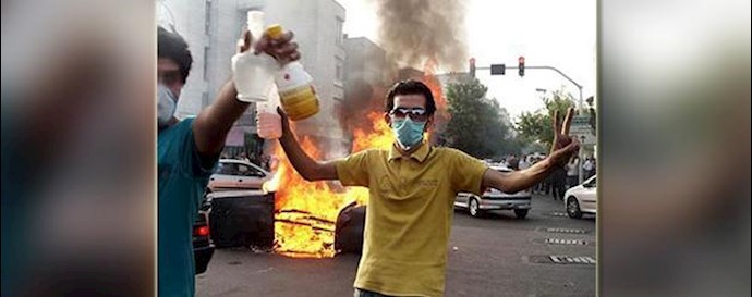 Iran: the 2009 uprisings was with the aim of overthrowing the system