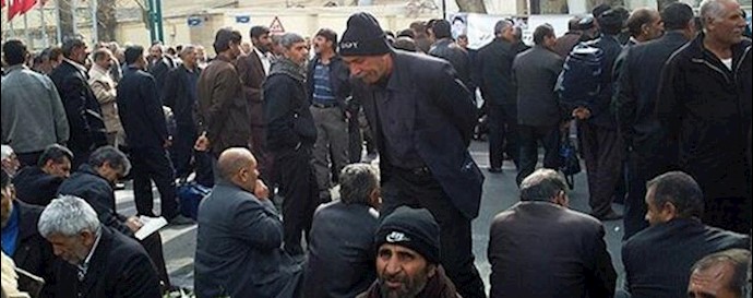 Isfahan: Protest rally of laid off workers in Shahreza