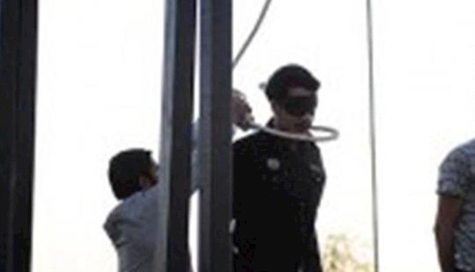 Iran: A woman and 3 other prisoners hanged in Karaj and Ghazvin