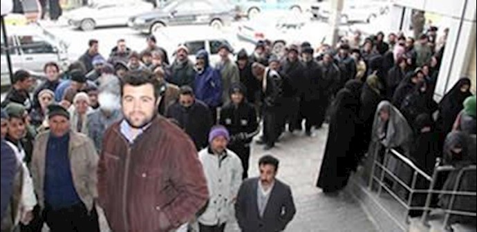 Iranians angry at Rouhani’s food basket scheme Iranians angry at Rouhani’s food basket scheme