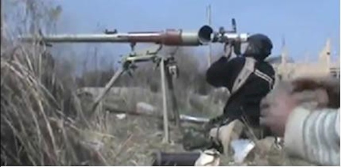 Syrian rebels clash against Assad troops in Der al-Zur Province