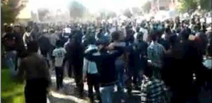 Iran: Bakhtiari community continues protests & clashes against mullahs’ regime