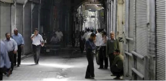 Iran: Tehran Bazaar workers stage protest gathering