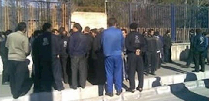 Iran: people, workers protesting regime’s inaction & repressive measures