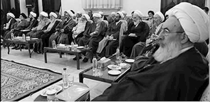 Senior Iranian regime officials admit to internal crisis
