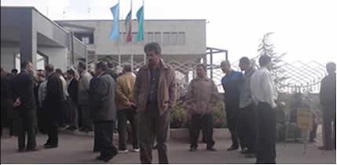 Over 2,000 Iranian petrochemical workers in Bushehr, other protests across the country