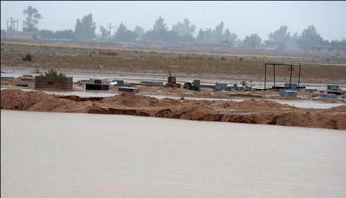 Flood rampages various southern Iranian cities causing vast destruction